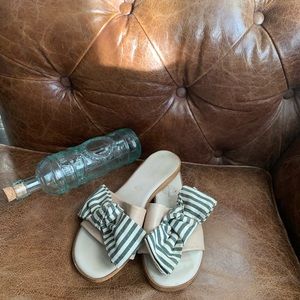 Slide sandals taupe leather with bow -8